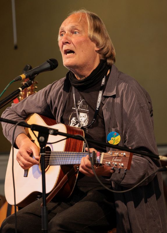 EOR50757p.jpg